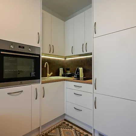 Appartement Modern And Stylish With Terrace